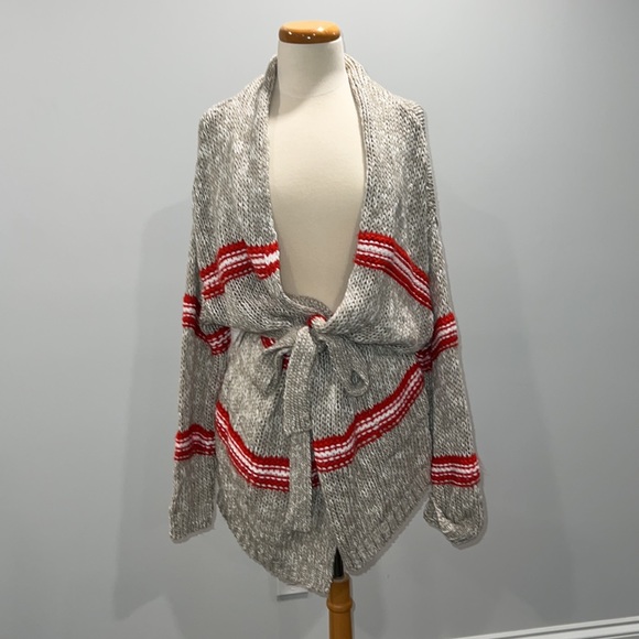 Womens oversized belted Cardigan, size large - Picture 4 of 6